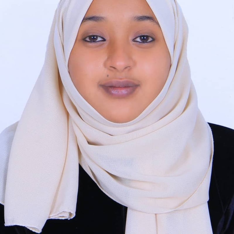Ranya Umer, Export Manager